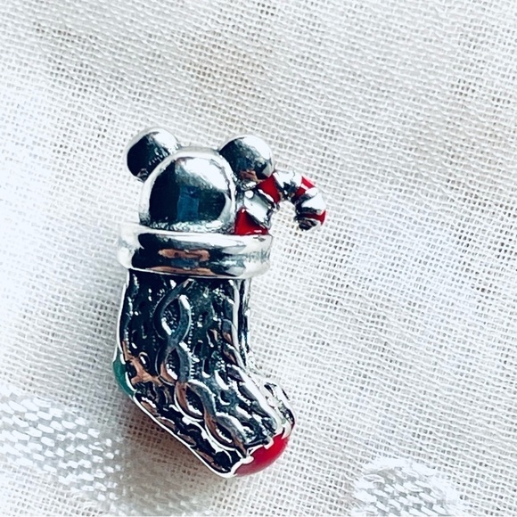 🎄 NWOT Stocking Charm – Christmas ✨ - Picture 9 of 13